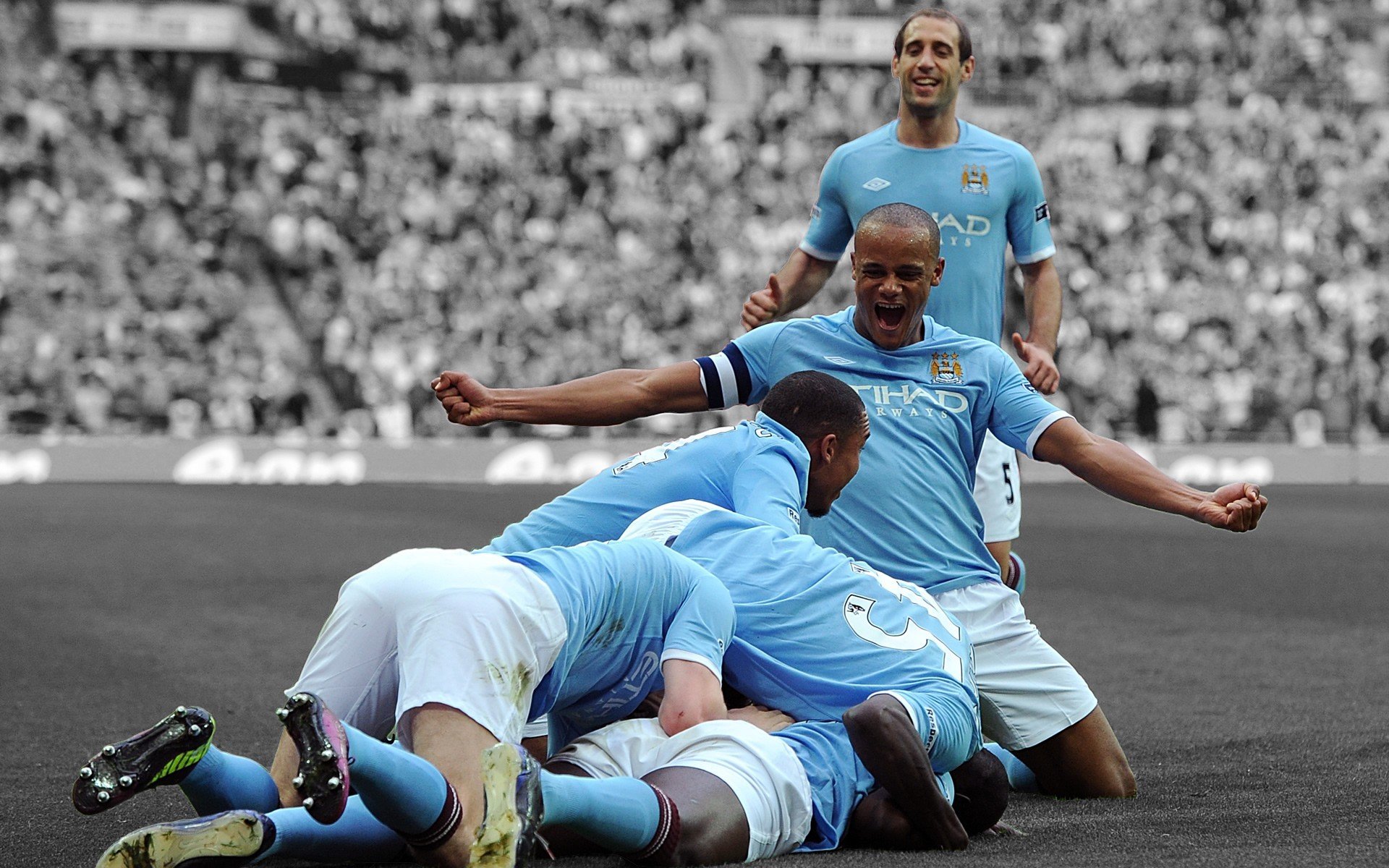 开云-2026世界杯强强对话，罗马尼亚横扫喀麦隆，格列兹曼带队上演巅峰对决
